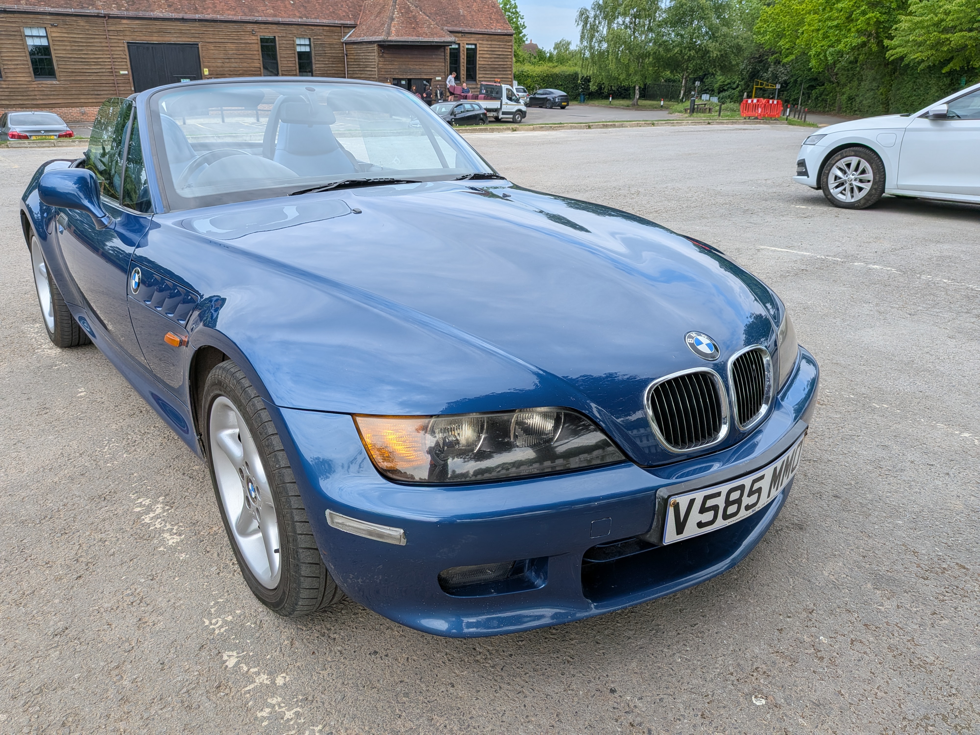 BMW Z3 Front 3 Quarter